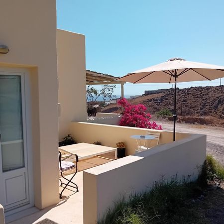 Drakkar Houses Fira  Exterior photo
