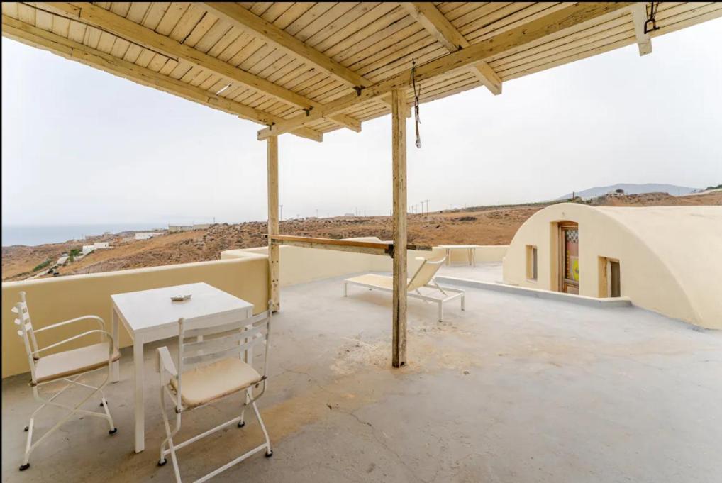 Drakkar Houses Fira  Exterior photo